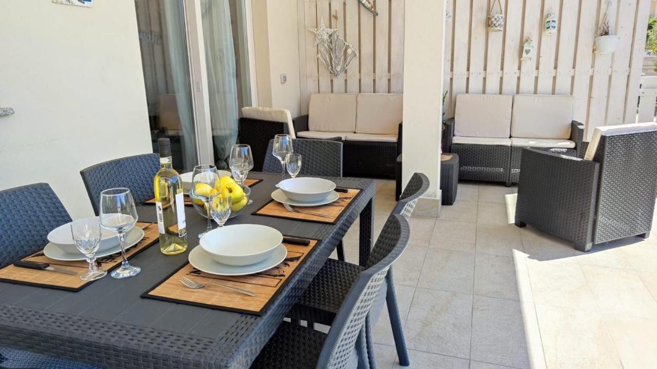 Isola Rossa Beach House Εξωτερικό φωτογραφία
